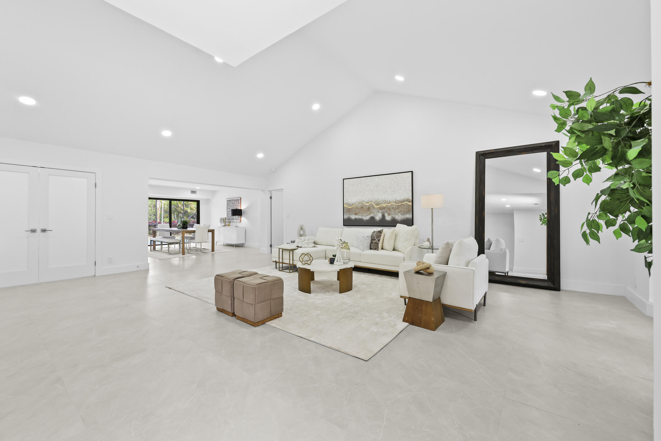ESTANCIA IV OF VIA VERDE - Residential