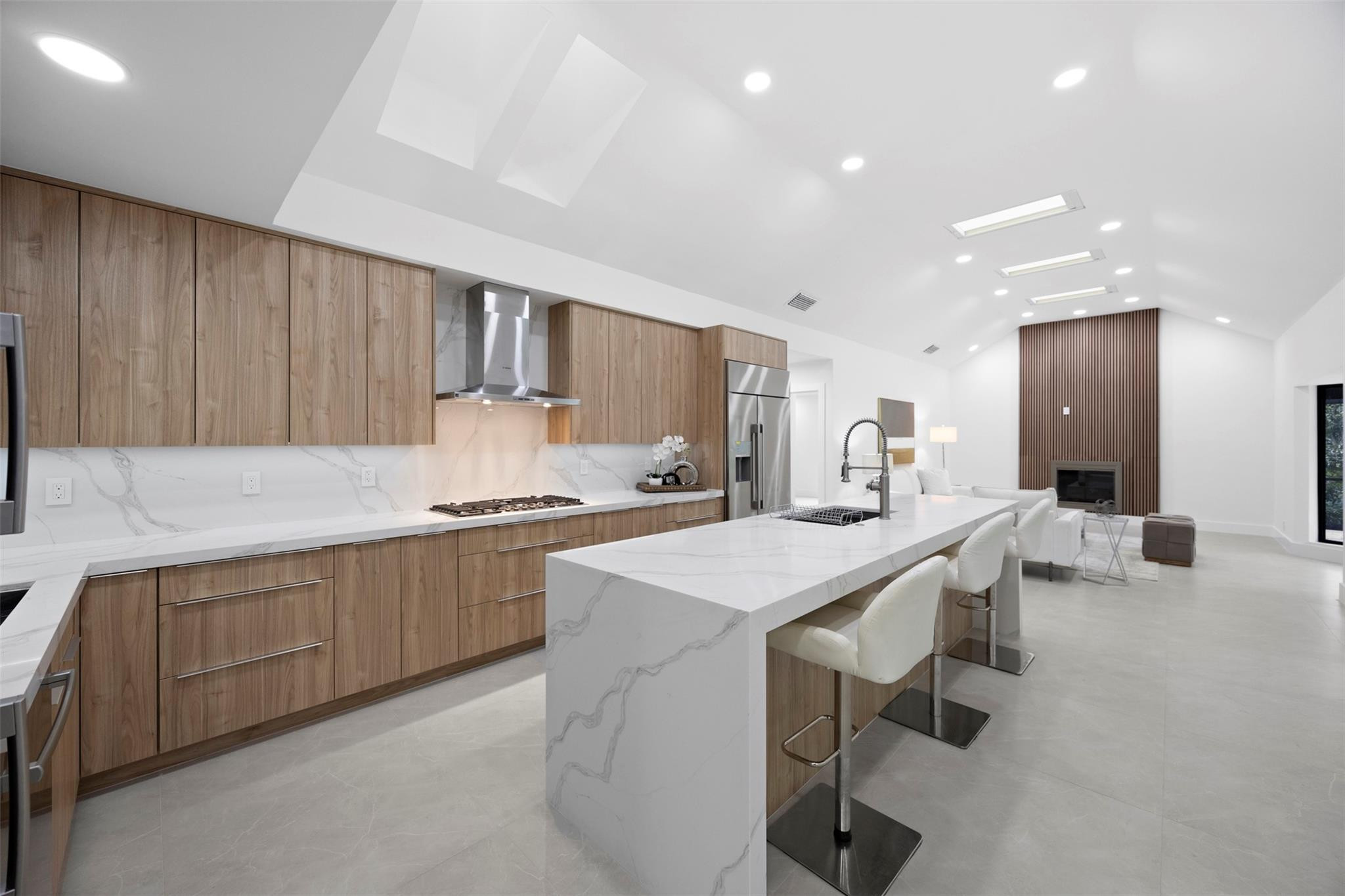 ESTANCIA IV OF VIA VERDE - Residential