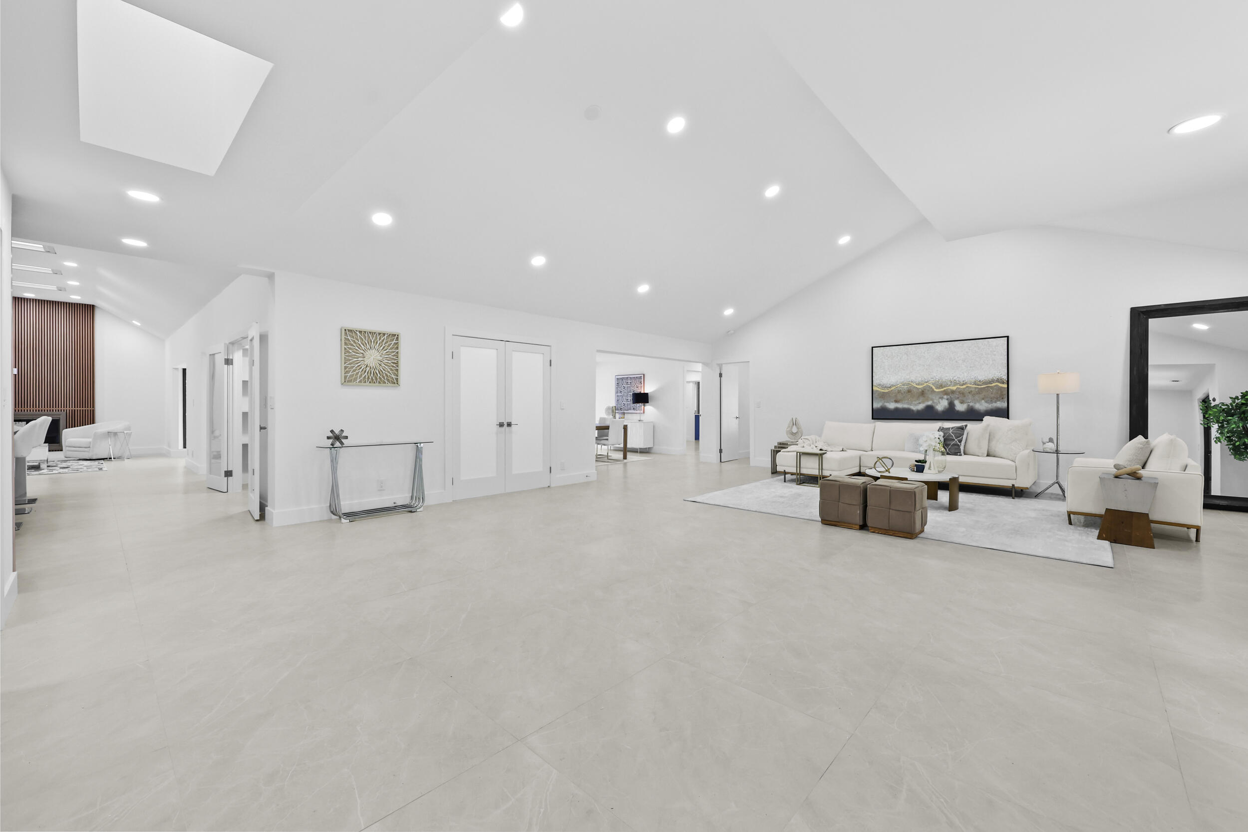 ESTANCIA IV OF VIA VERDE - Residential