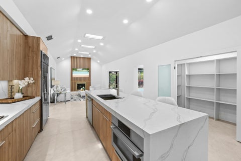 Tiny photo for 7571 Estrella Circle, Boca Raton, FL 33433 (MLS # B26025472)