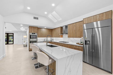 Tiny photo for 7571 Estrella Circle, Boca Raton, FL 33433 (MLS # B26025472)