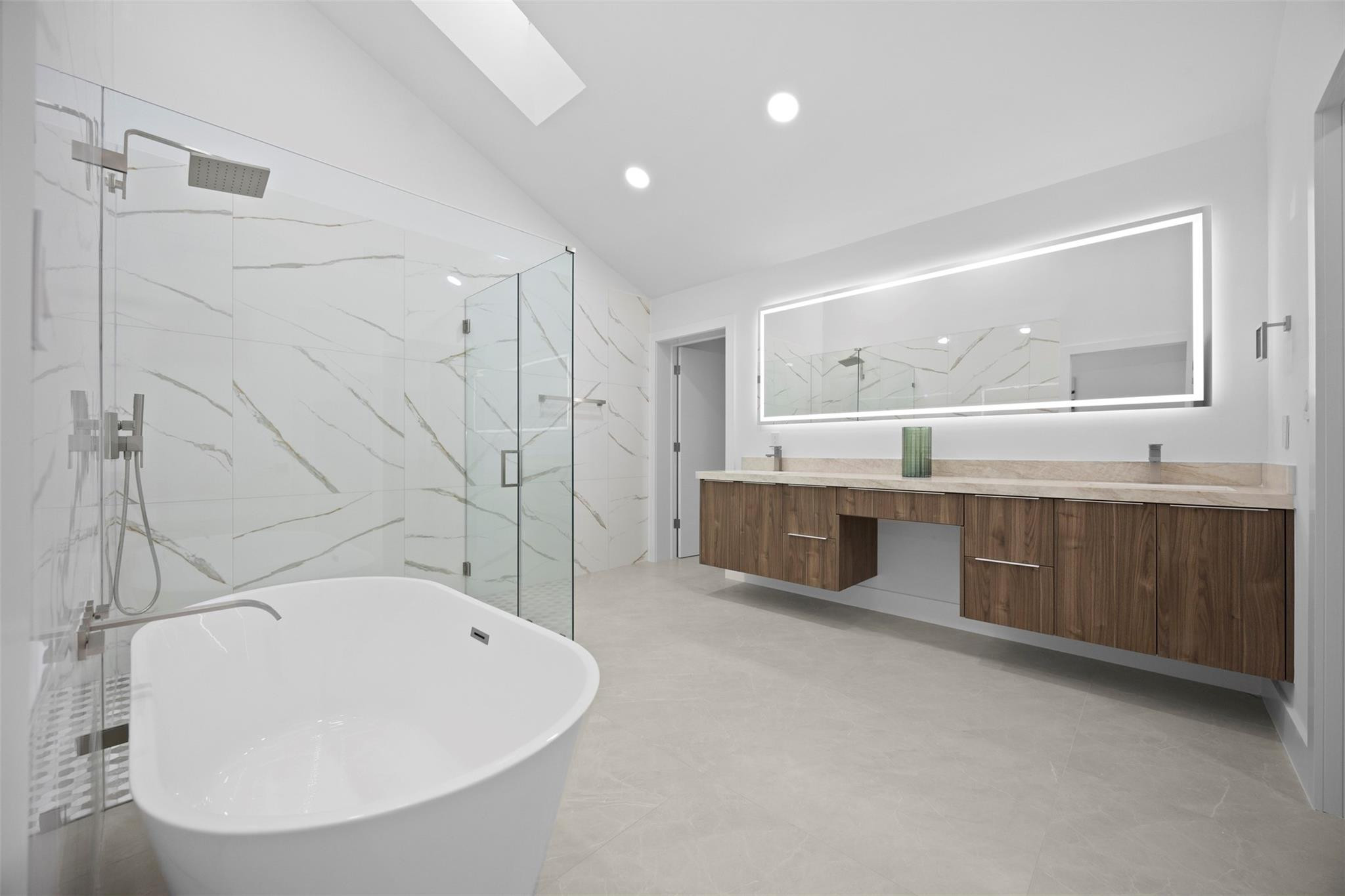 ESTANCIA IV OF VIA VERDE - Residential