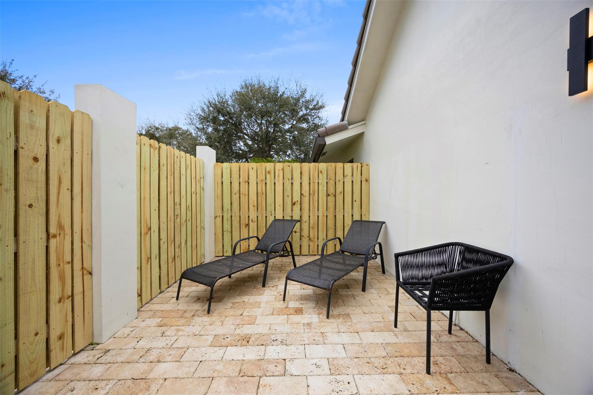ESTANCIA IV OF VIA VERDE - Residential