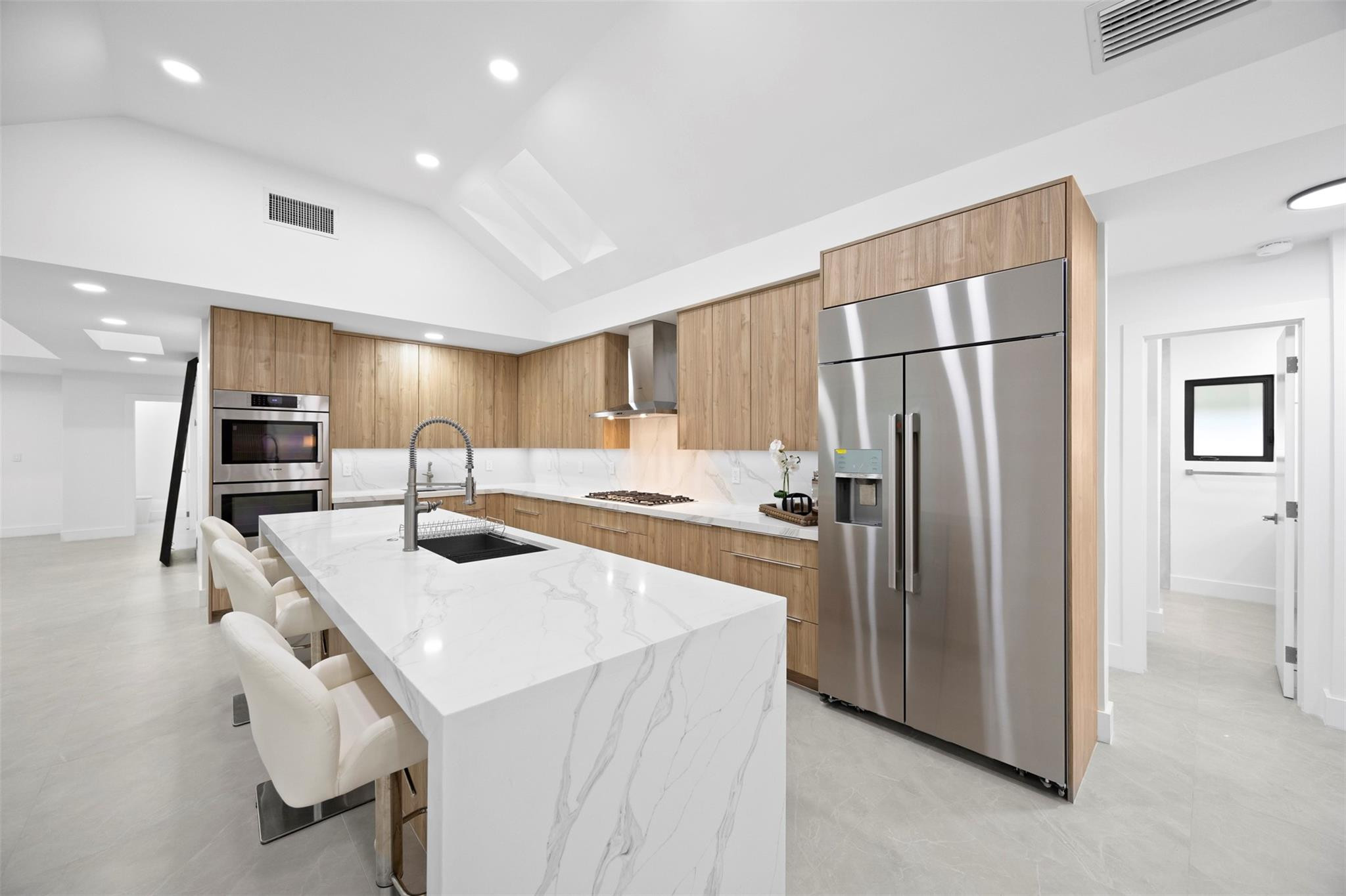 ESTANCIA IV OF VIA VERDE - Residential