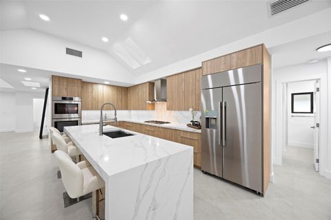 Tiny photo for 7571 Estrella Circle, Boca Raton, FL 33433 (MLS # B26025472)