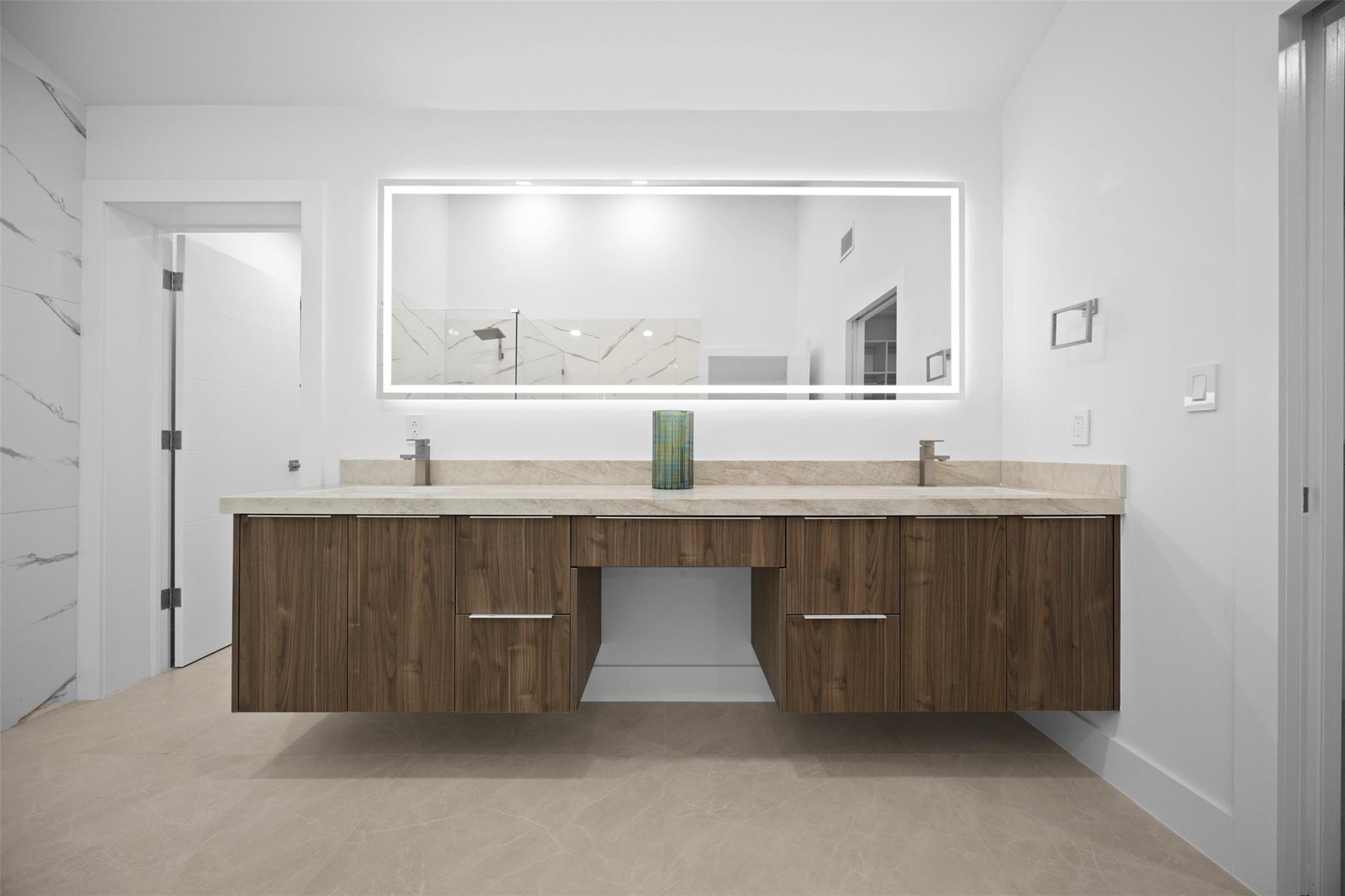 ESTANCIA IV OF VIA VERDE - Residential