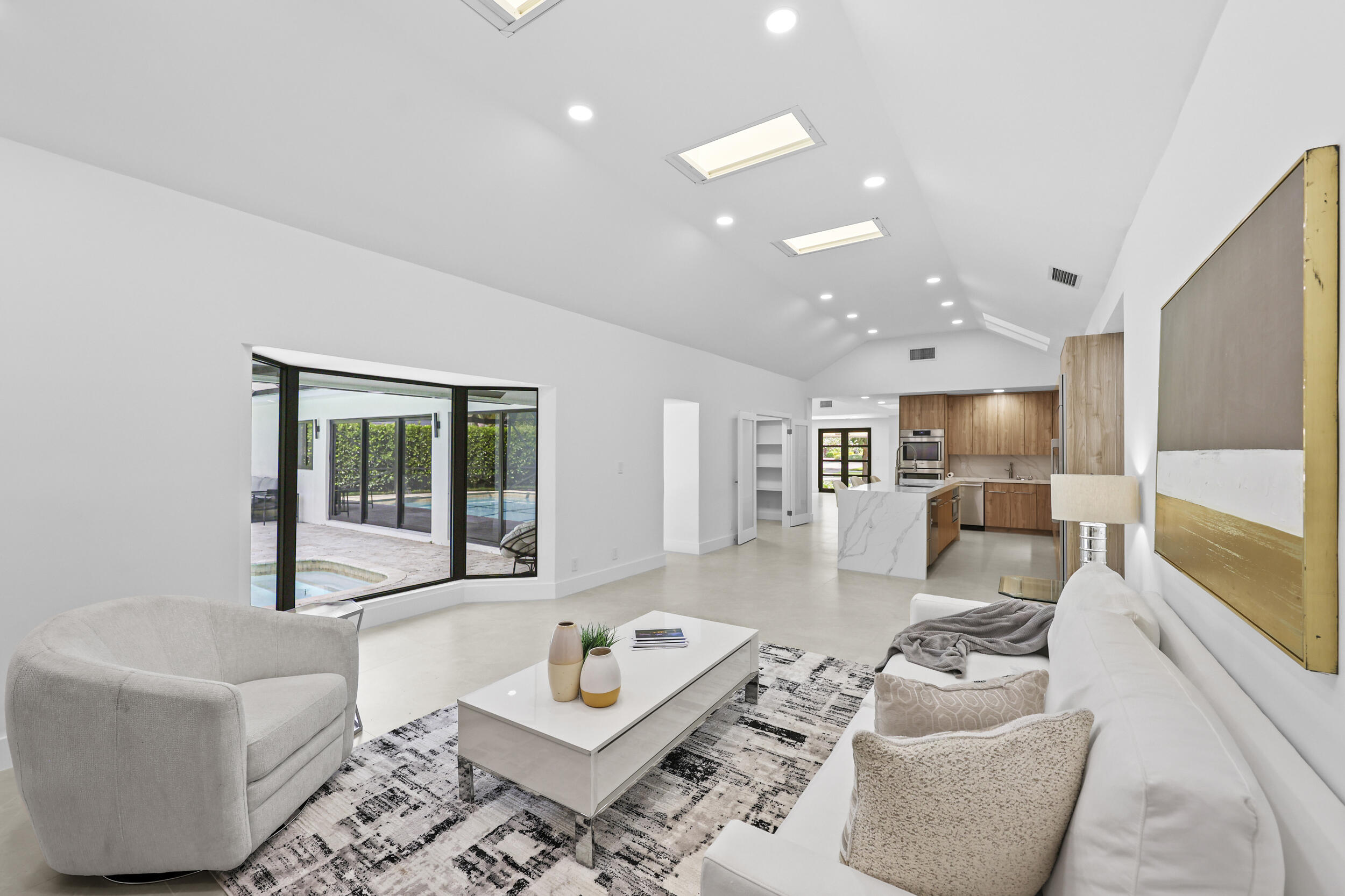 ESTANCIA IV OF VIA VERDE - Residential