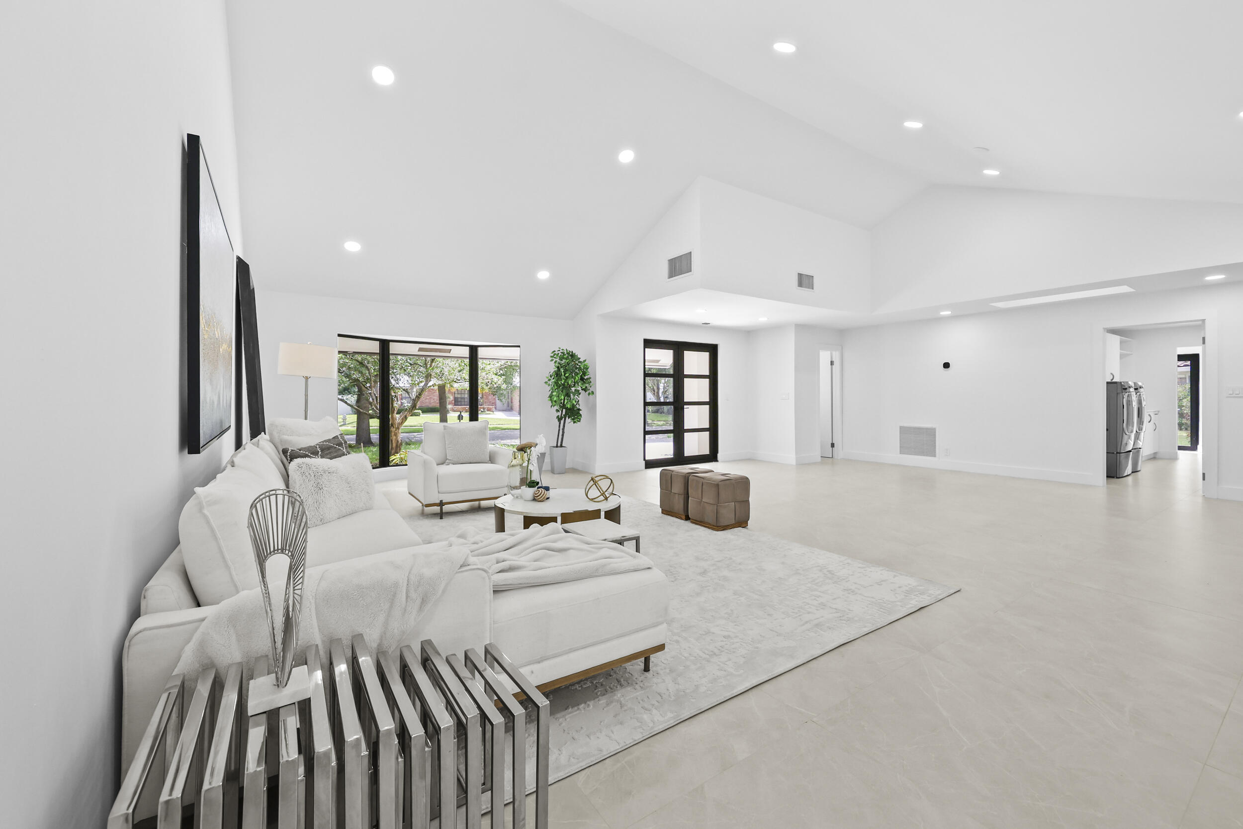 ESTANCIA IV OF VIA VERDE - Residential