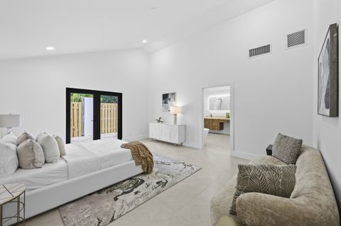 Tiny photo for 7571 Estrella Circle, Boca Raton, FL 33433 (MLS # B26025472)