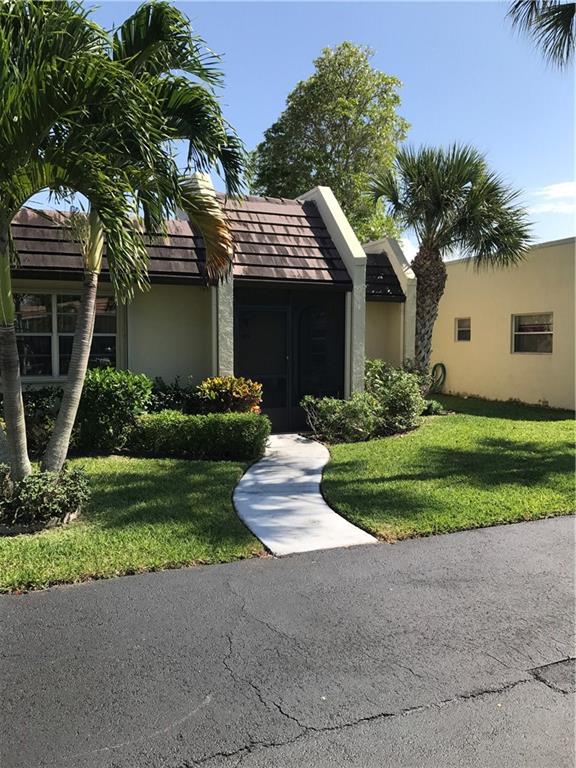 GOLDEN LAKES VILLAGE COND - Residential