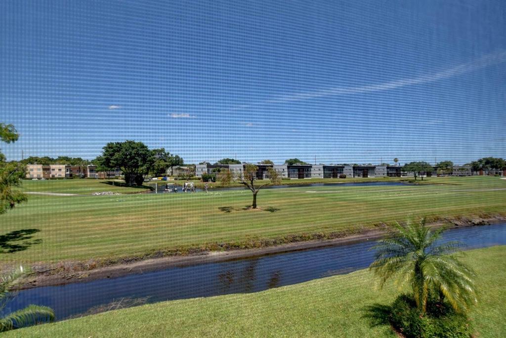 KINGS POINT CAPRI CONDOS - Residential Lease