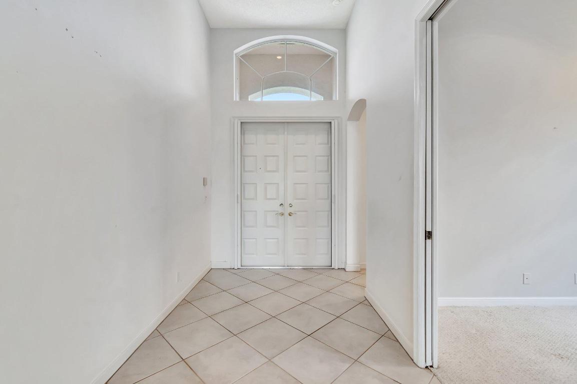 6943 Fairway Lakes Drive