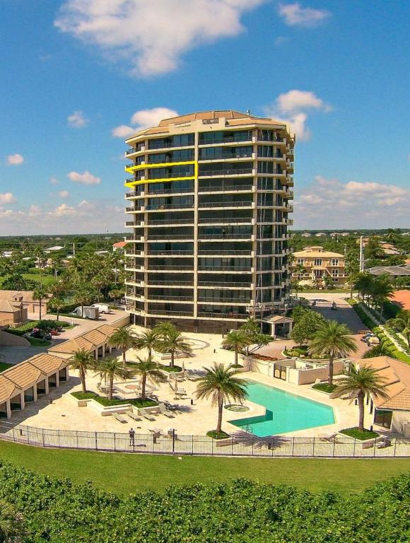 OCEANFRONT AT JUNO BEACH COND - Residential