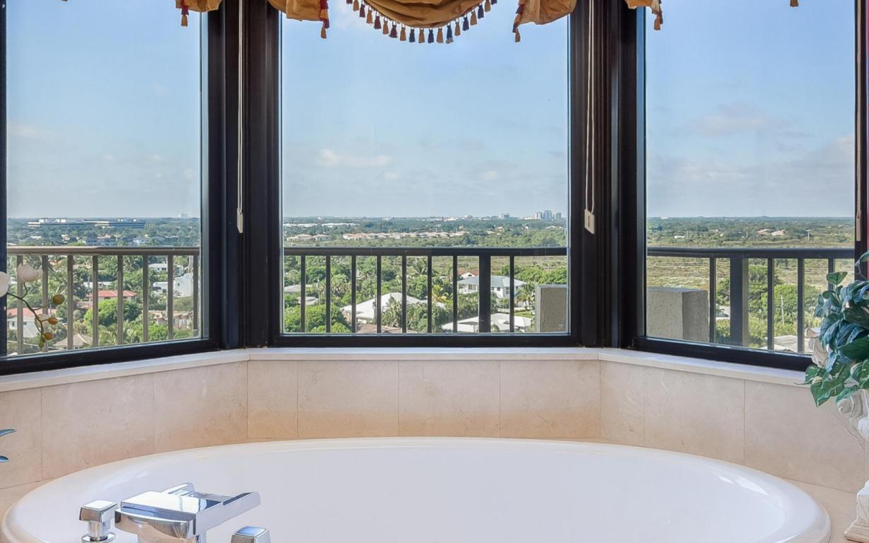 OCEANFRONT AT JUNO BEACH COND - Residential