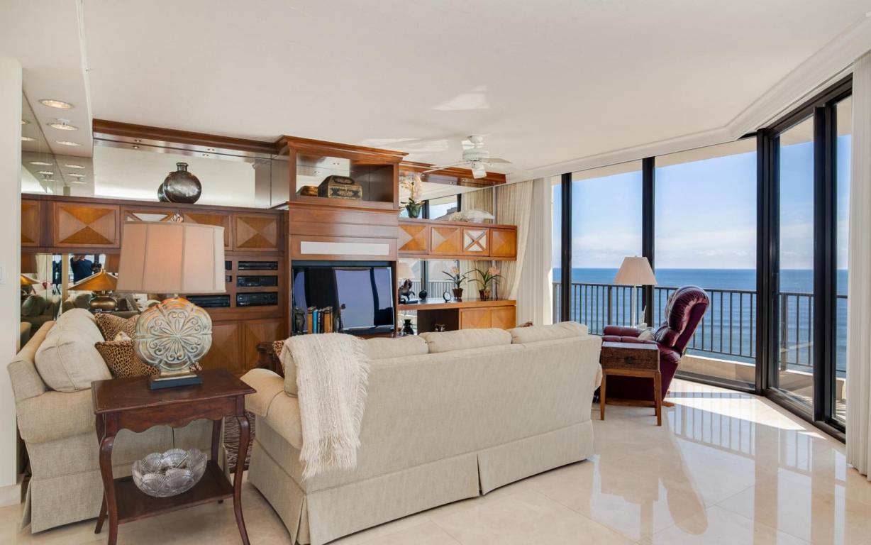 OCEANFRONT AT JUNO BEACH COND - Residential