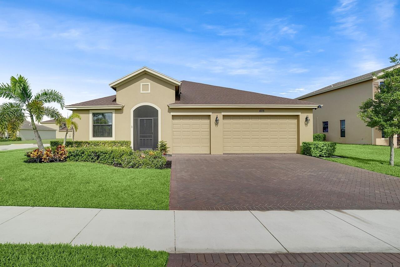 1075 N Verona Trace Drive