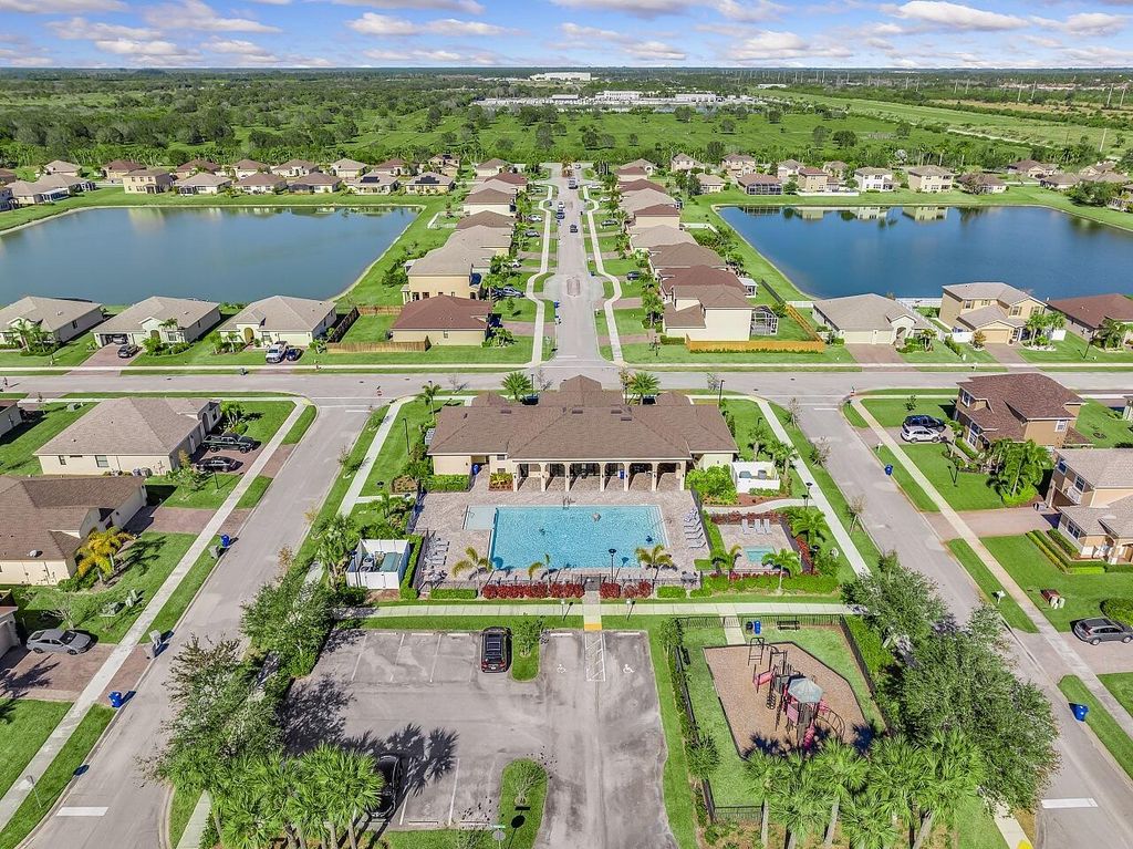 Photo of 1075 N Verona Trace Drive, Vero Beach, FL 32966 (MLS # R11107178)
