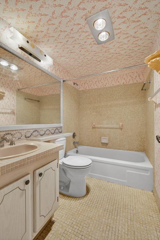 SHEFFIELD CONDOS A TO Q - Residential