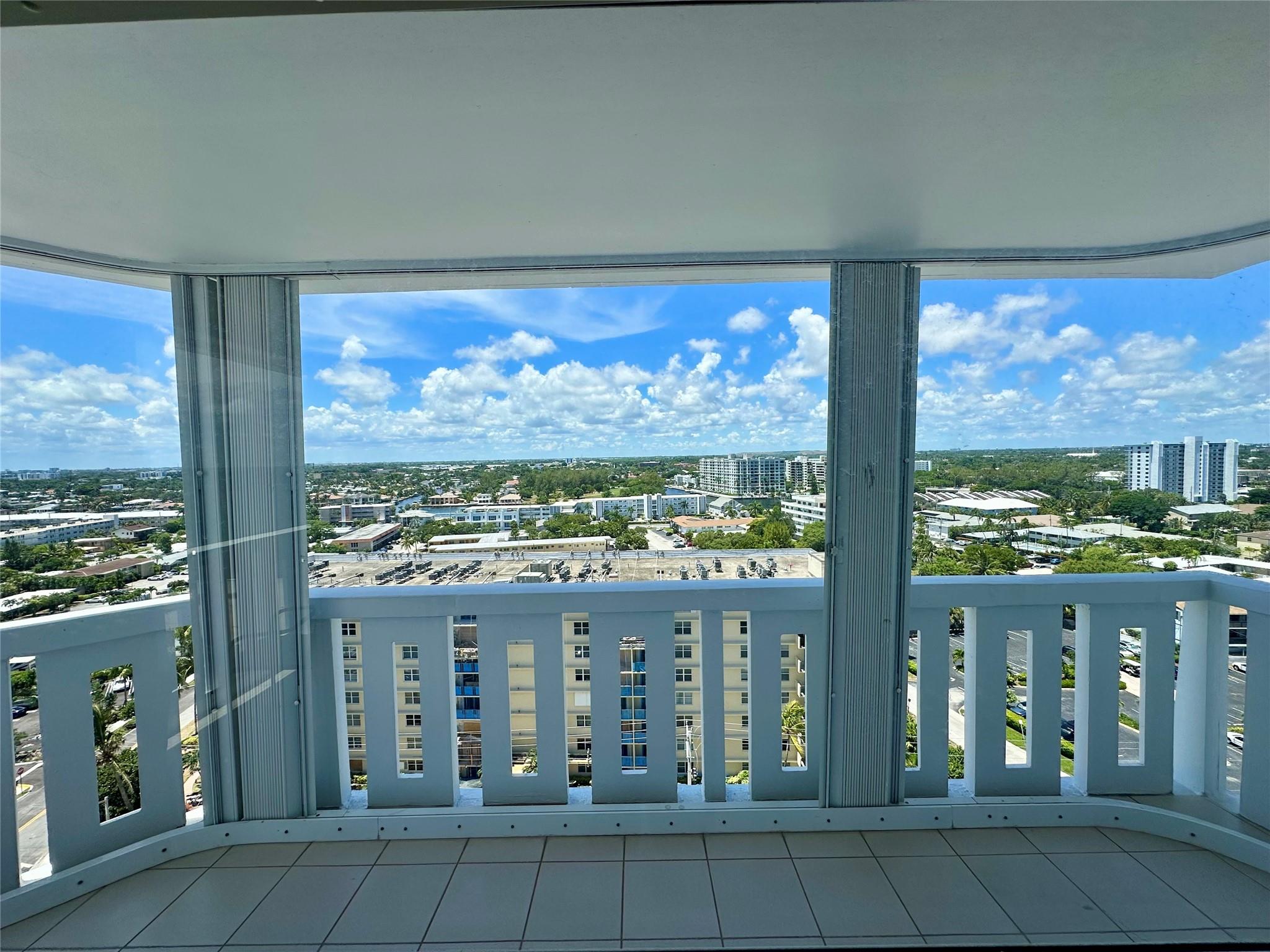 1012 N Ocean Blvd 1512