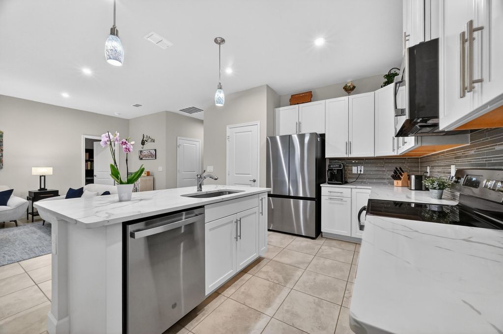 Photo of 188 SW Pomeroy Street, Stuart, FL 34997 (MLS # R11154652)