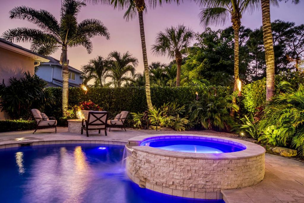 Photo of 217 Shores Pointe Drive, Jupiter, FL 33458 (MLS # R11153924)