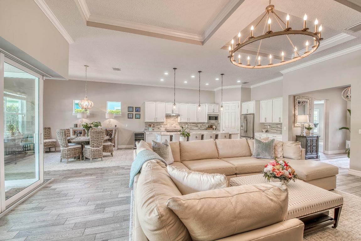 Shores Pointe - Residential