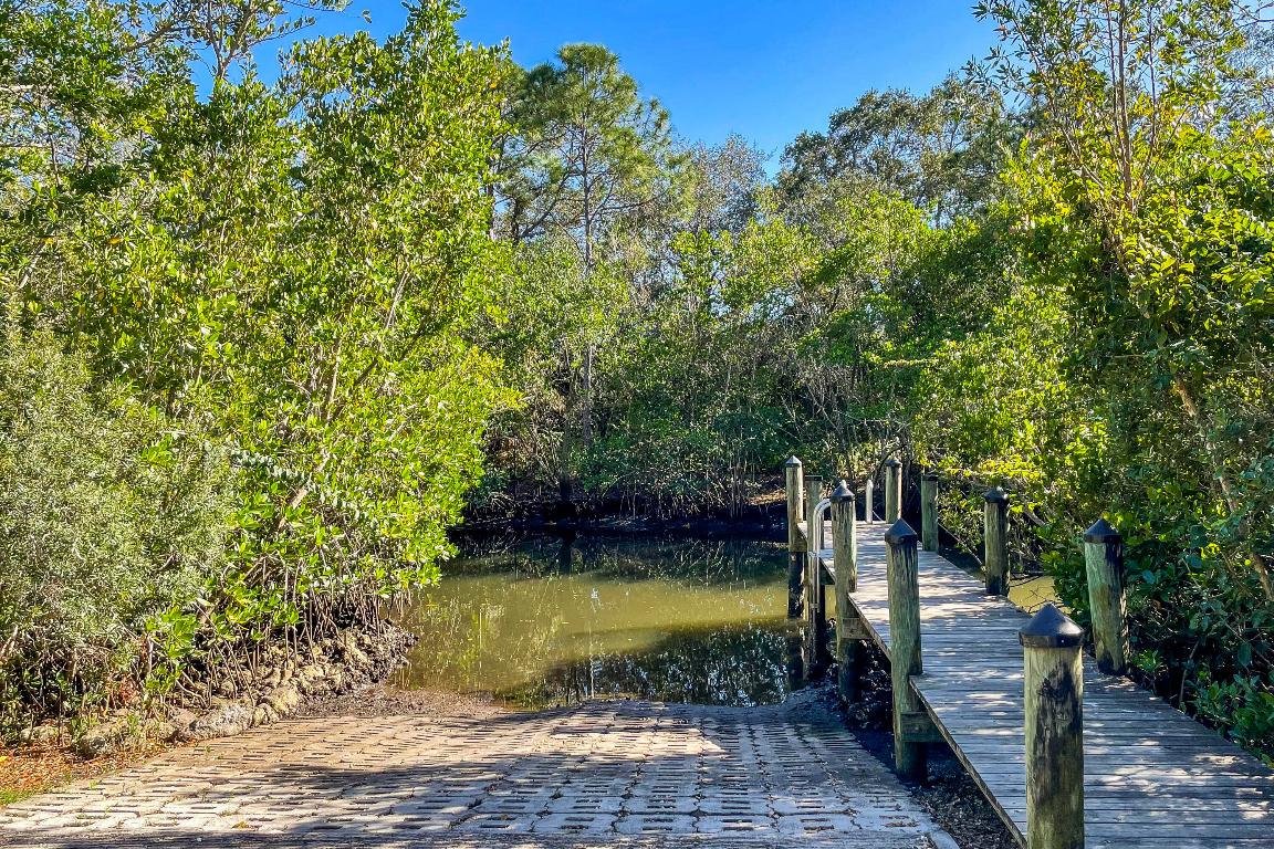 Shores Pointe - Residential