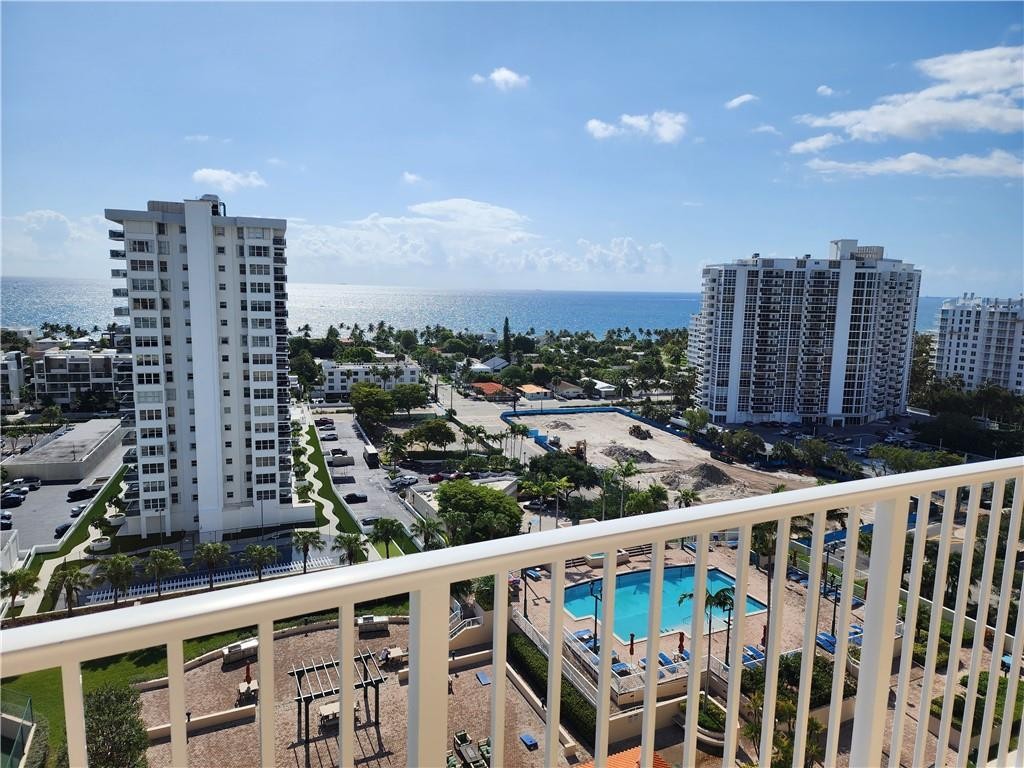 Tides at Bridgeside Sq - Residential