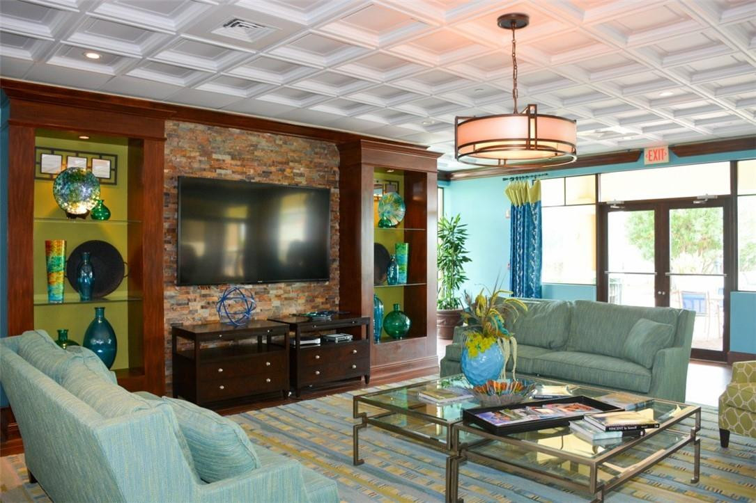 Tides at Bridgeside Sq - Residential