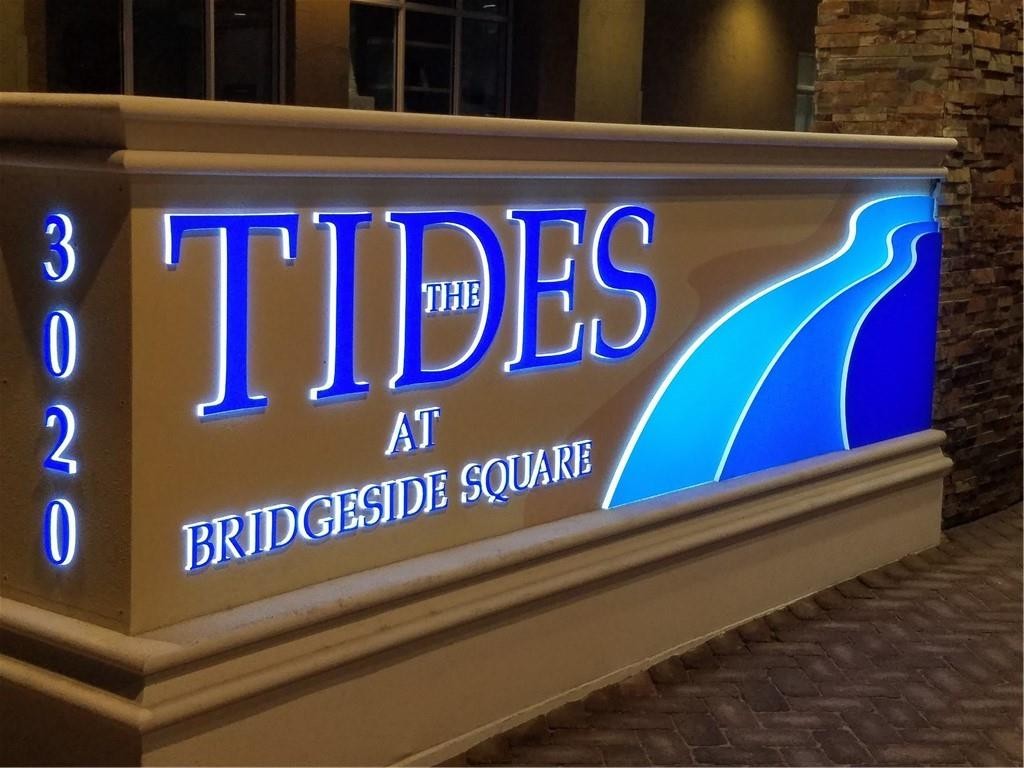 Tides at Bridgeside Sq - Residential