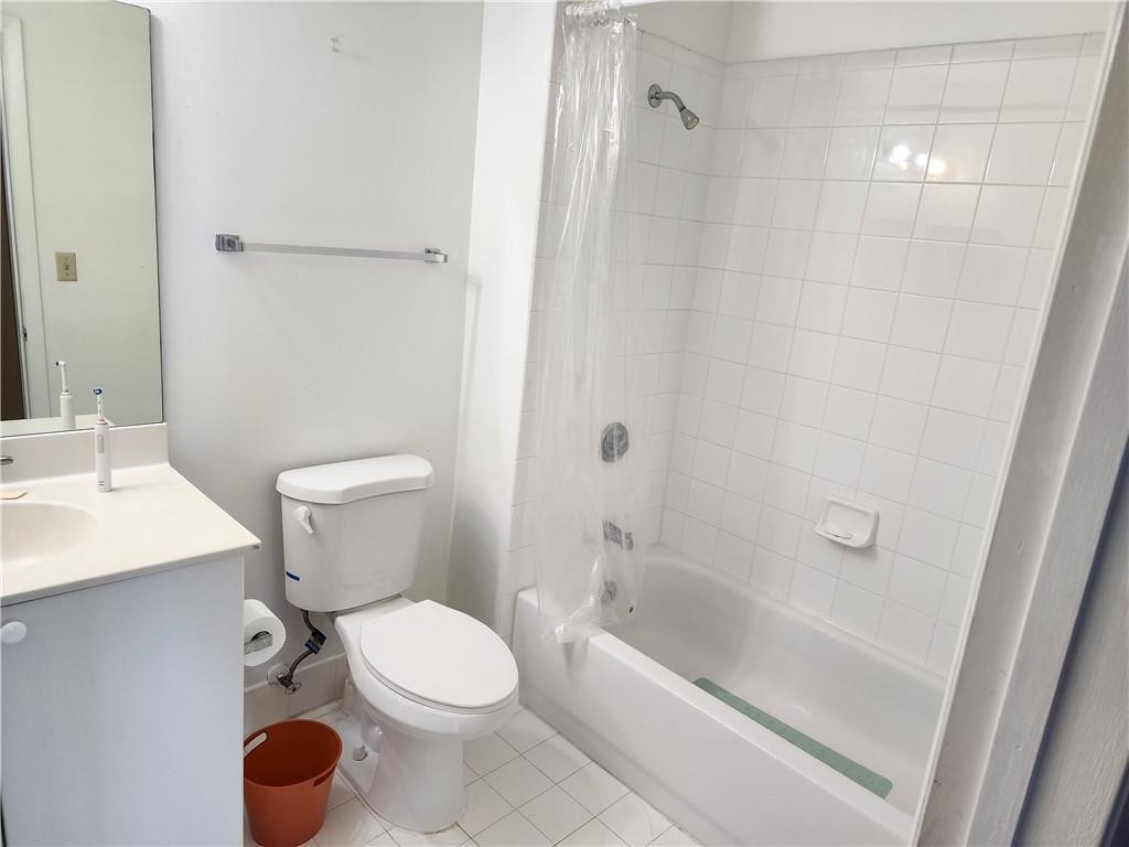 Tides at Bridgeside Sq - Residential