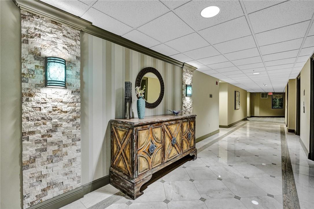 Tides at Bridgeside Sq - Residential