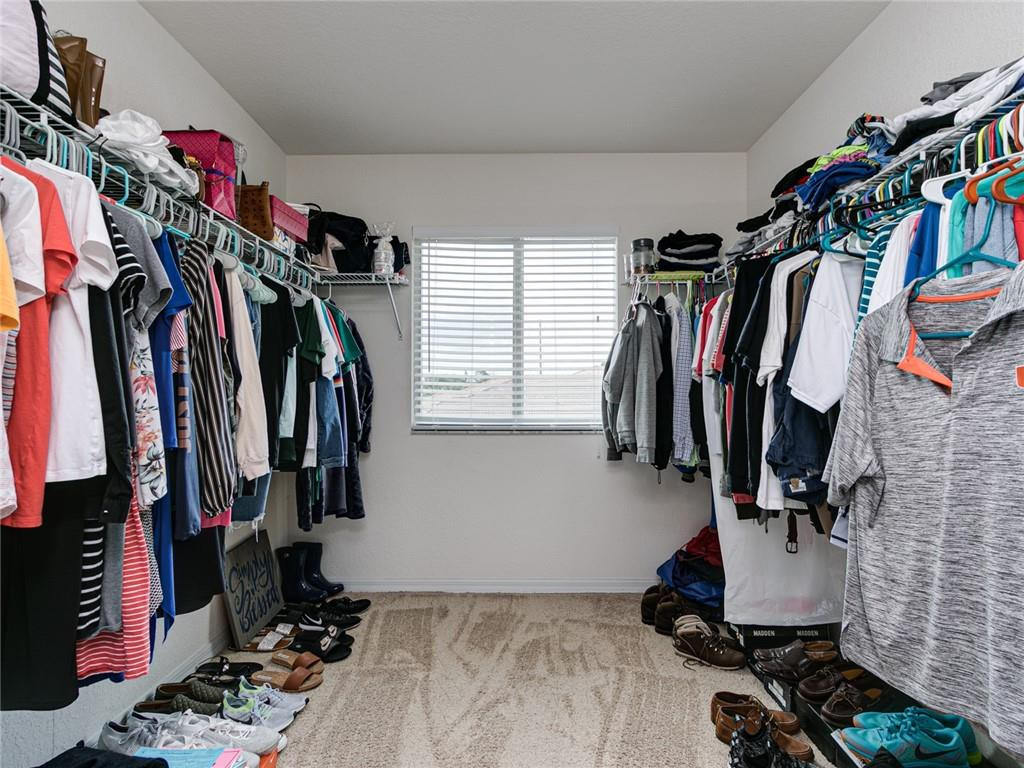 Vista Lago - Residential