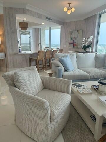 2700 N OCEAN Drive 1206B