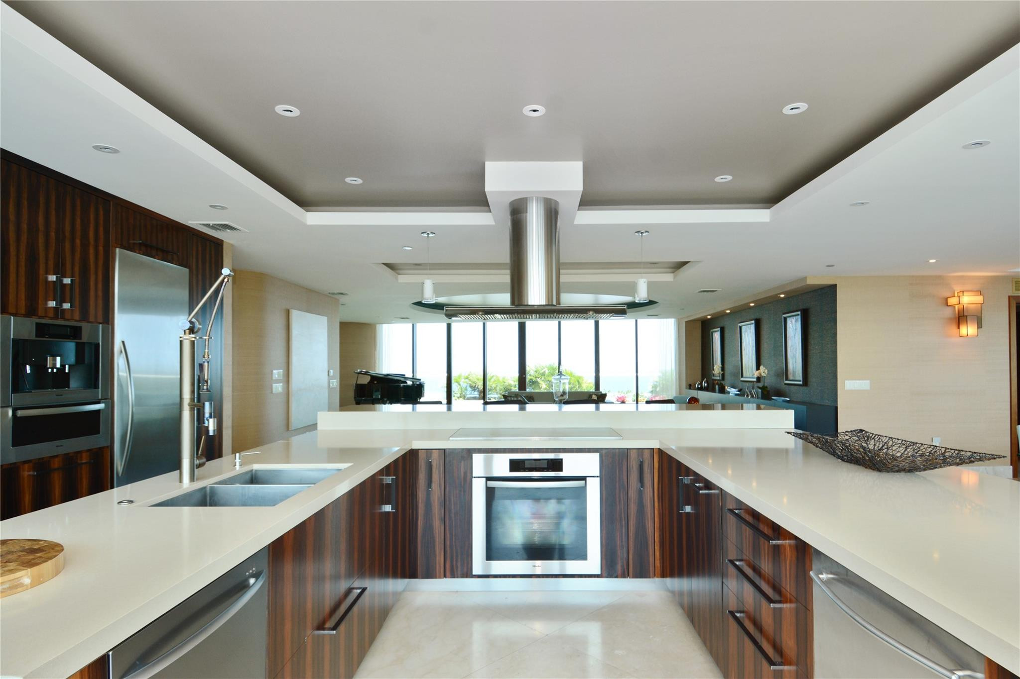 Ritz Carlton - Residential