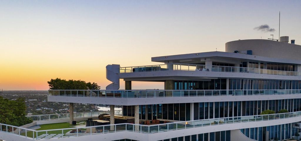 Photo of 1 N Fort Lauderdale Beach Boulevard #Lp 2302, Fort Lauderdale, FL 33304 (MLS # F10554952)