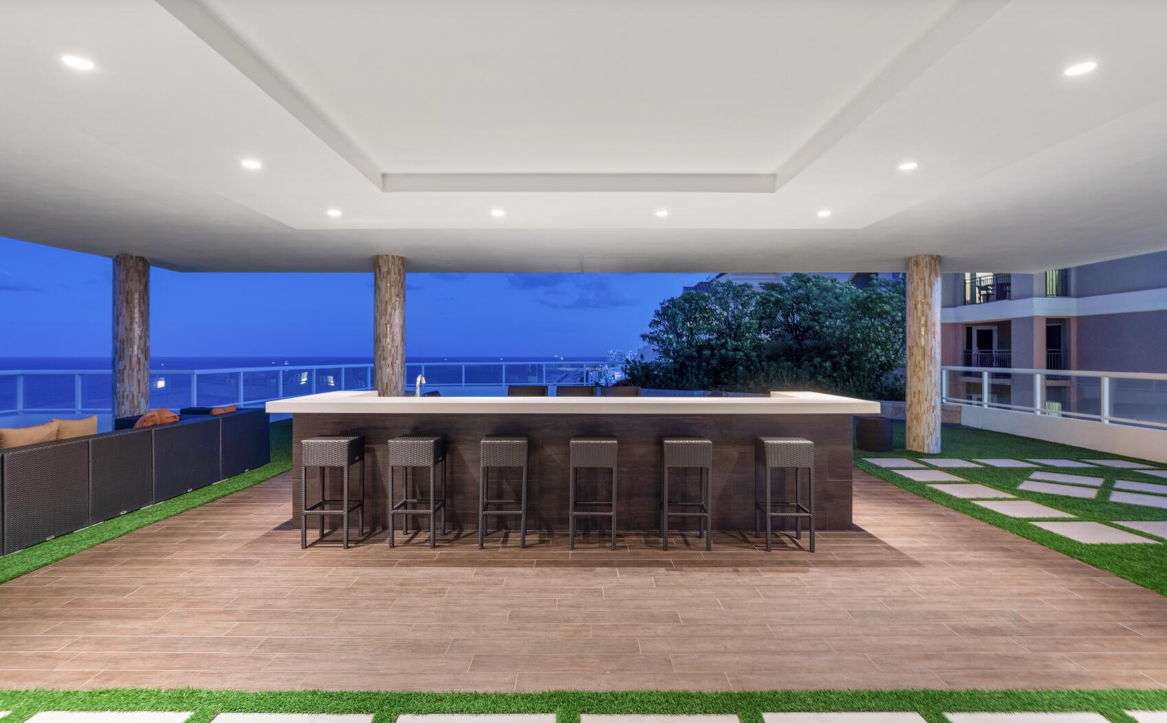 Ritz Carlton - Residential