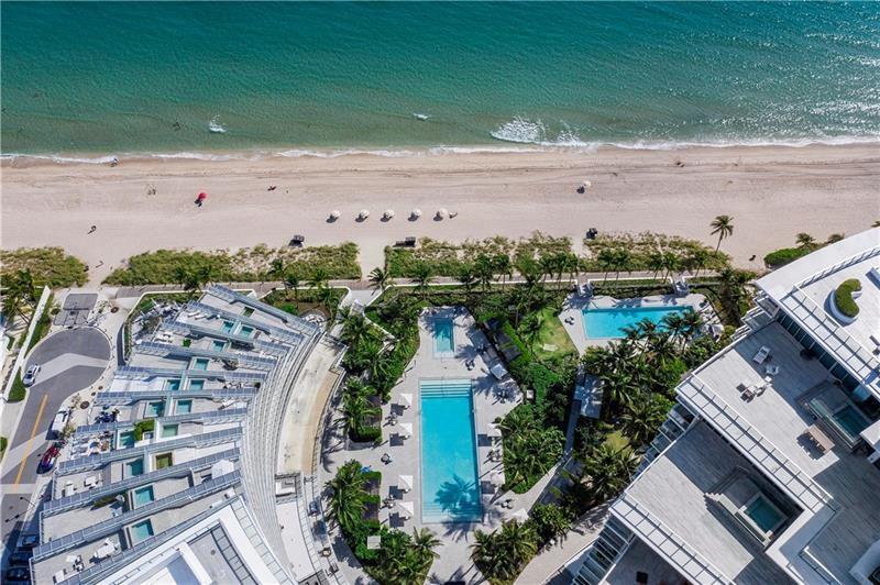 AUBERGE RESIDENCES - Residential Lease