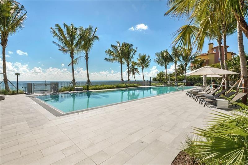 AUBERGE RESIDENCES - Residential Lease
