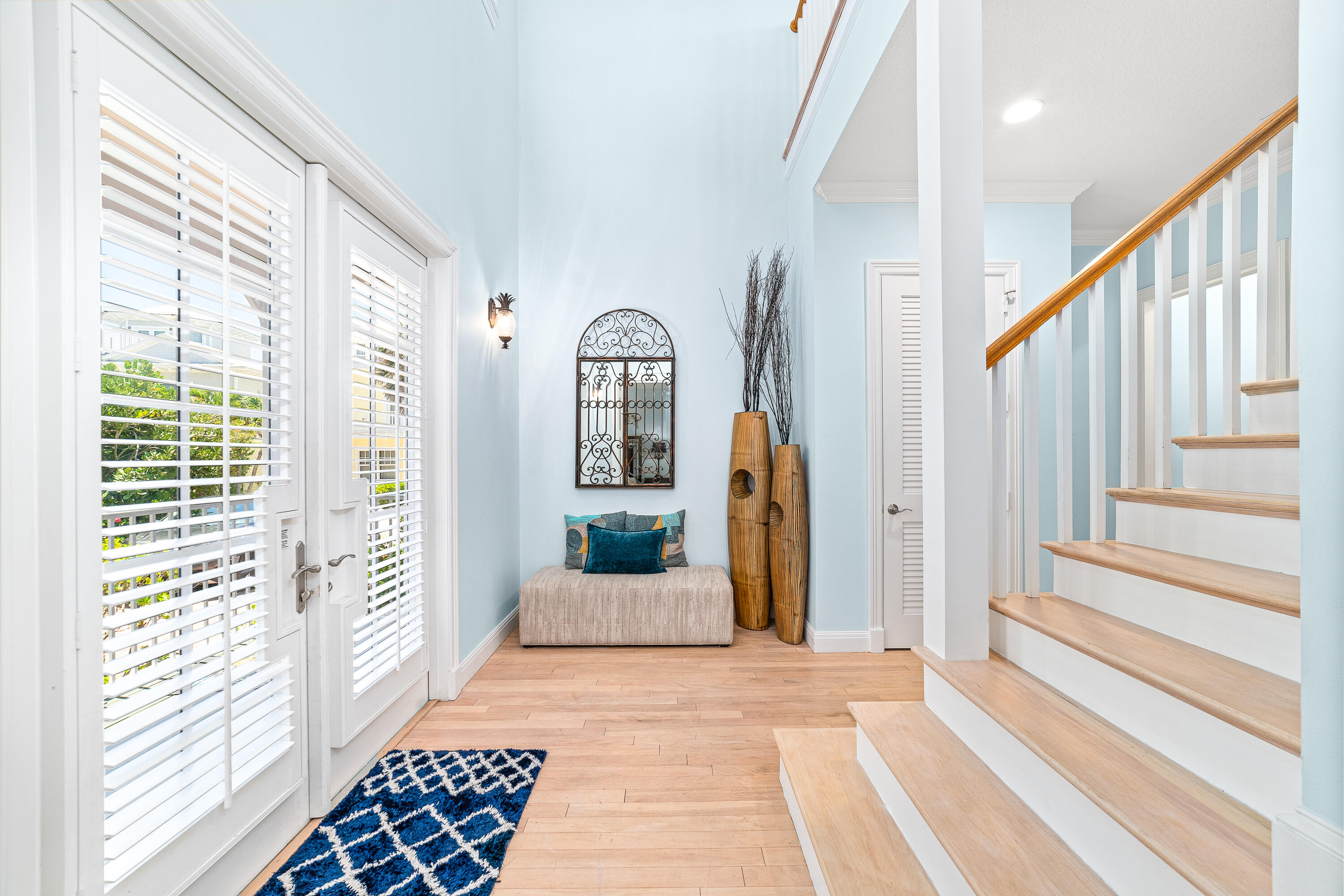 511 Saturn Lane