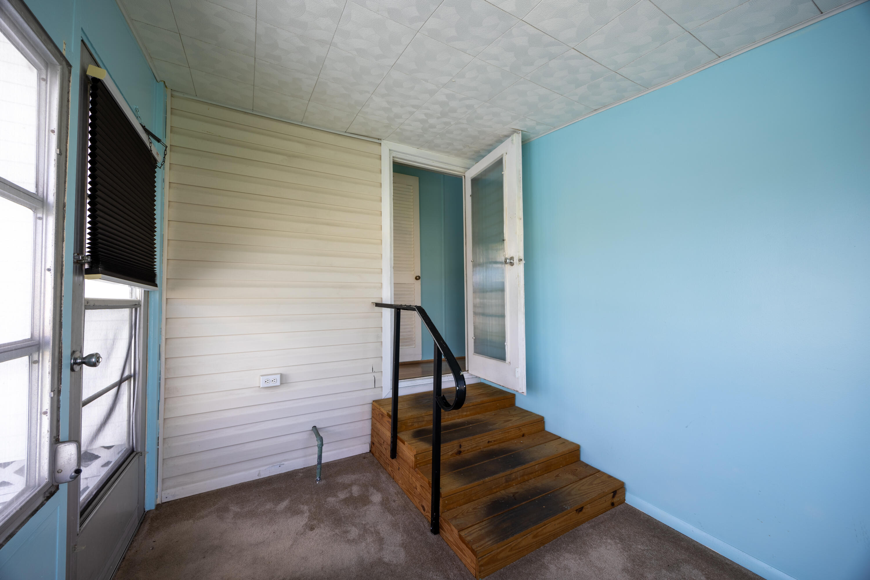 PINE GROVE VILLAGE - Residential