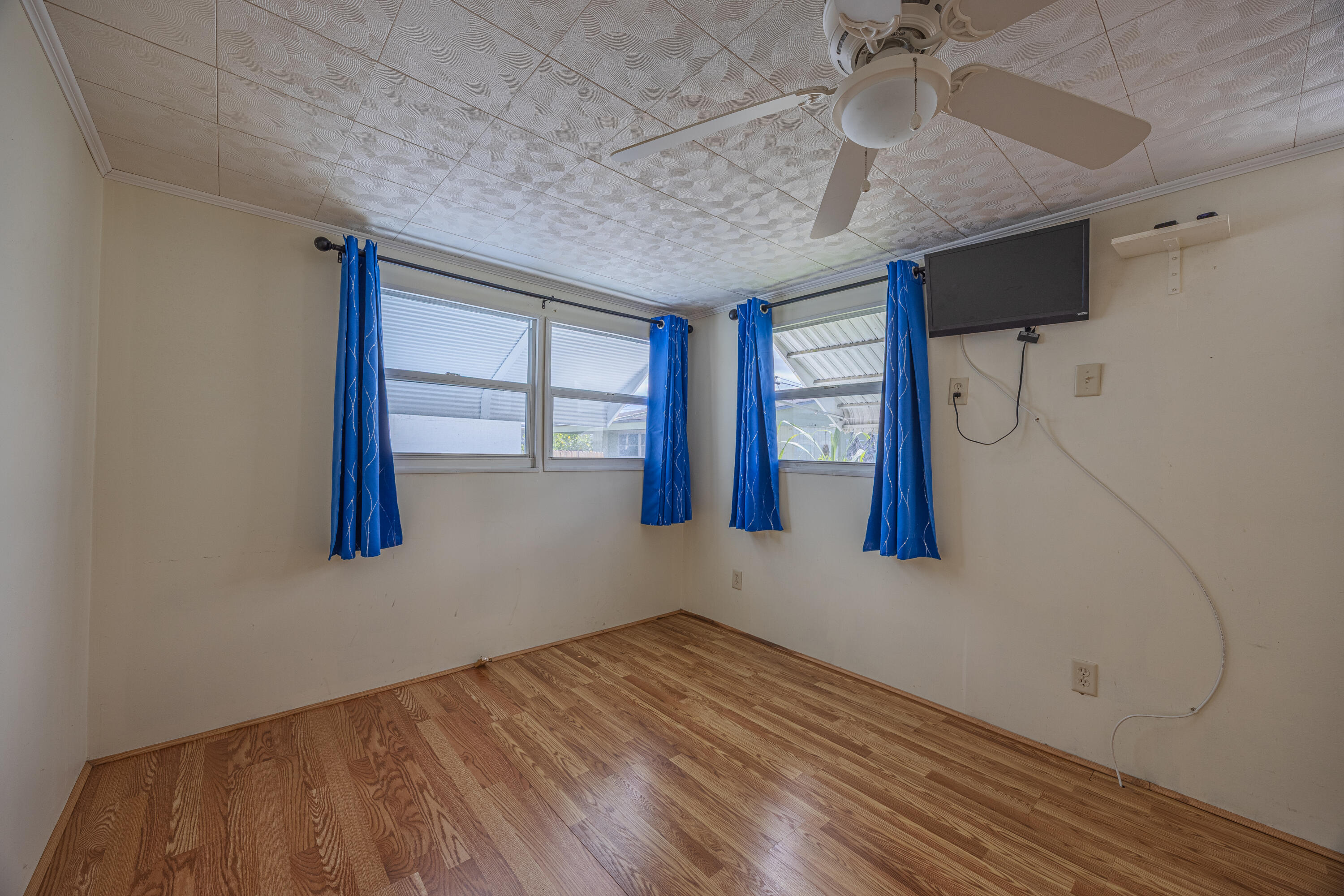 PINE GROVE VILLAGE - Residential