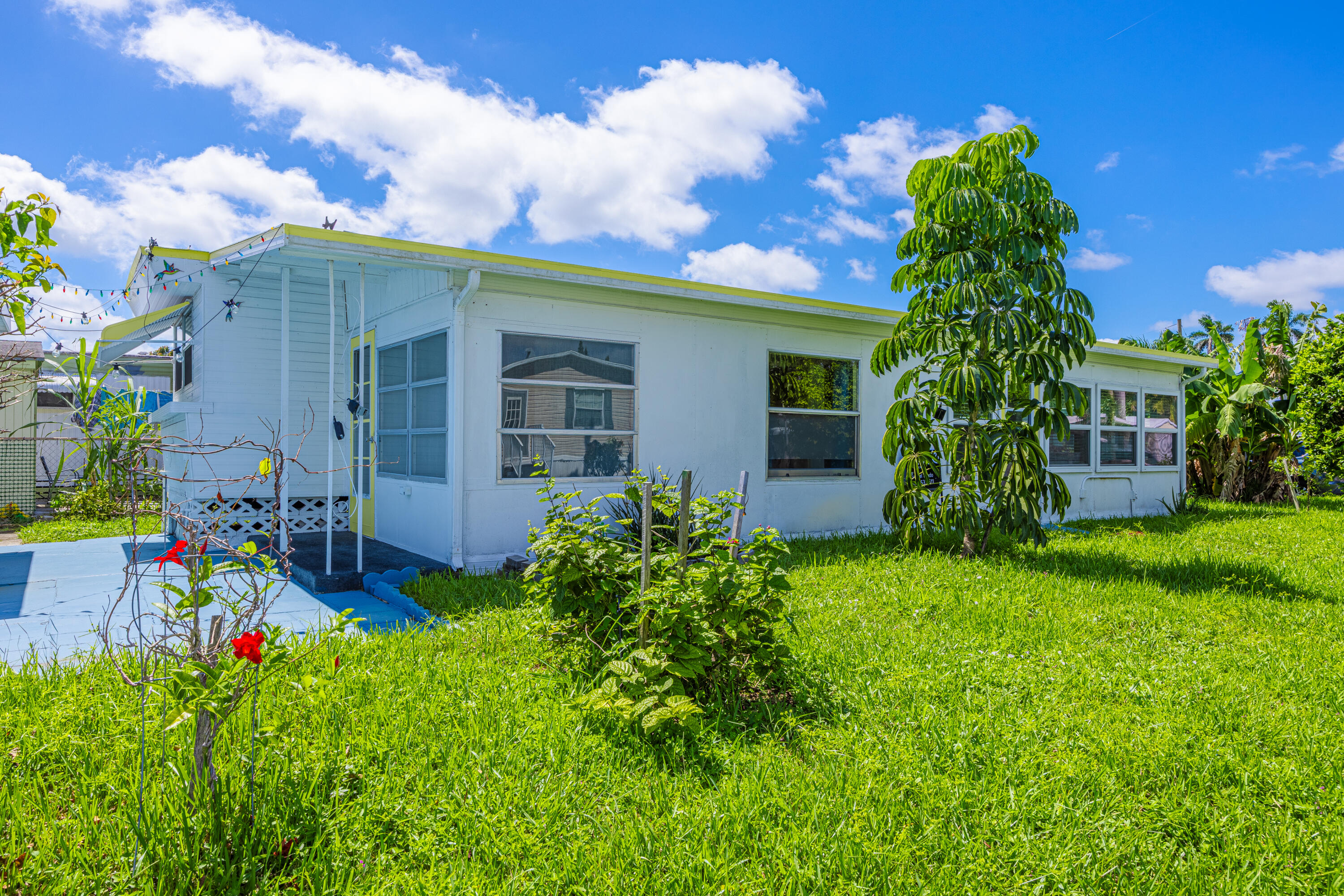 PINE GROVE VILLAGE - Residential