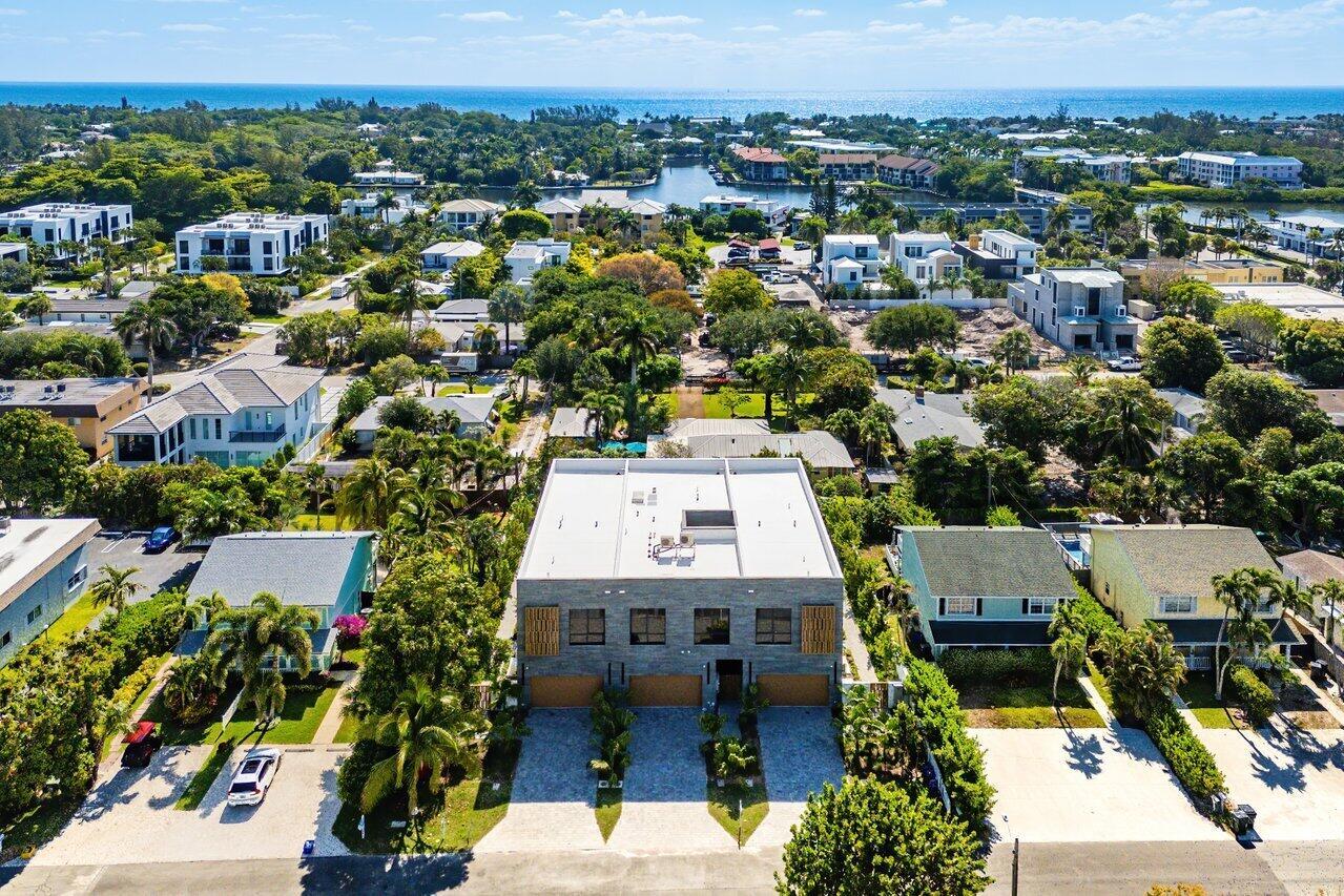 STAMM 917 NE 8TH AVENUE - Residential