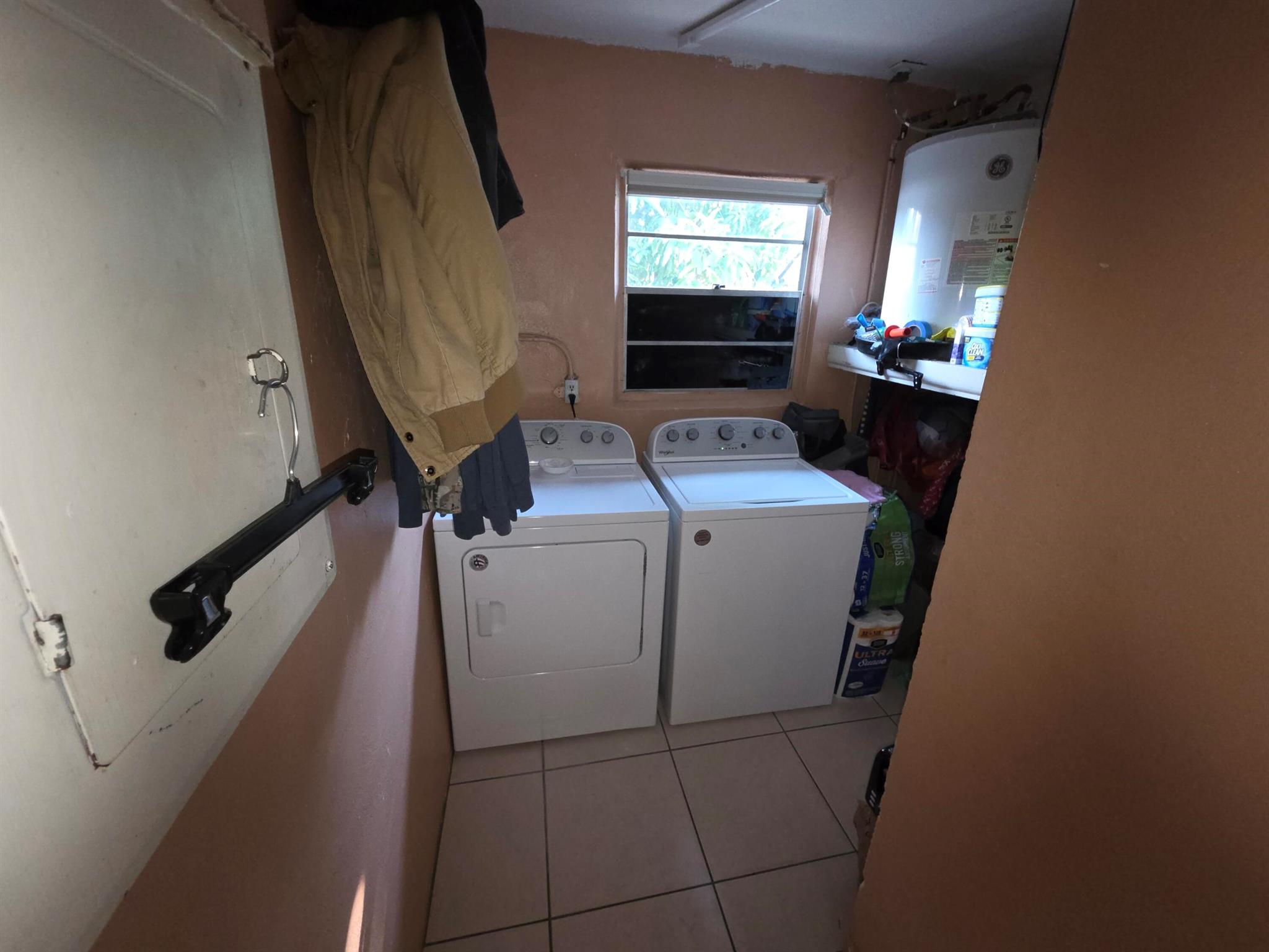 BUNKER HILL ADD TO WPB - Residential Income