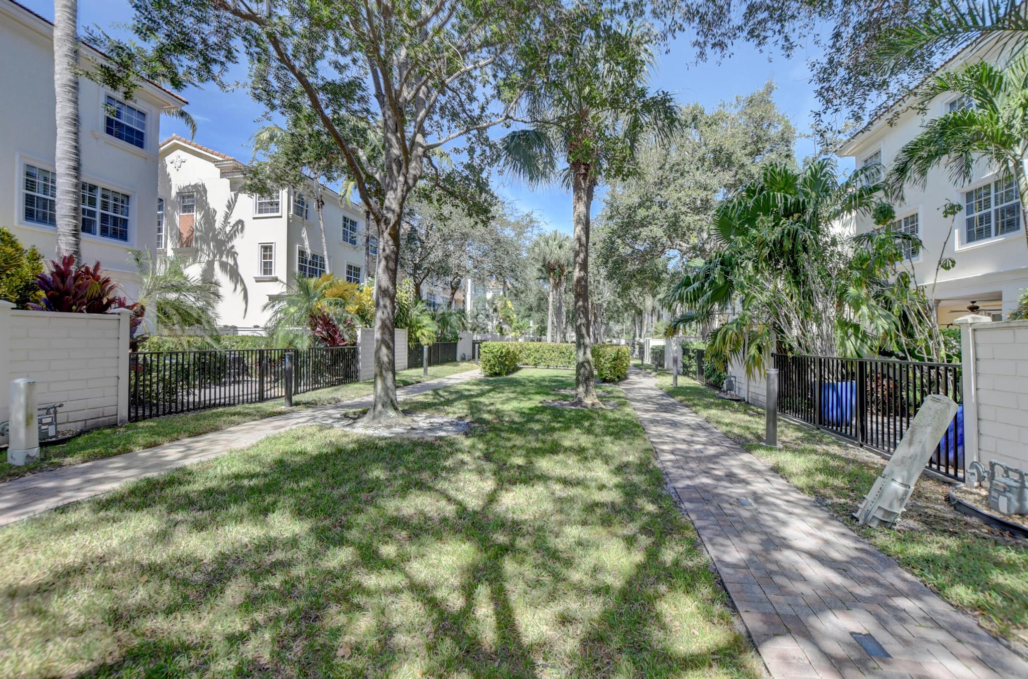 TRIESTE AT BOCA - Residential