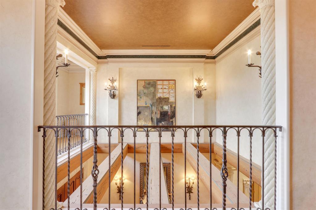 FRENCHMANS CREEK - Residential