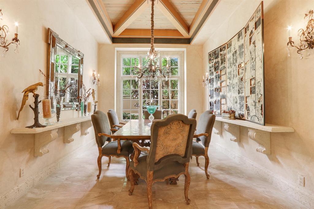 FRENCHMANS CREEK - Residential