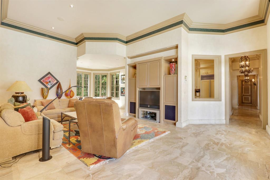 FRENCHMANS CREEK - Residential