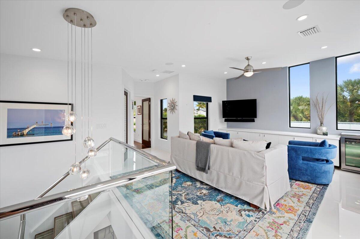 JUPITER INLET BEACH COLONY - Residential